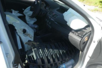 Serrure arriere droit RENAULT MEGANE 3