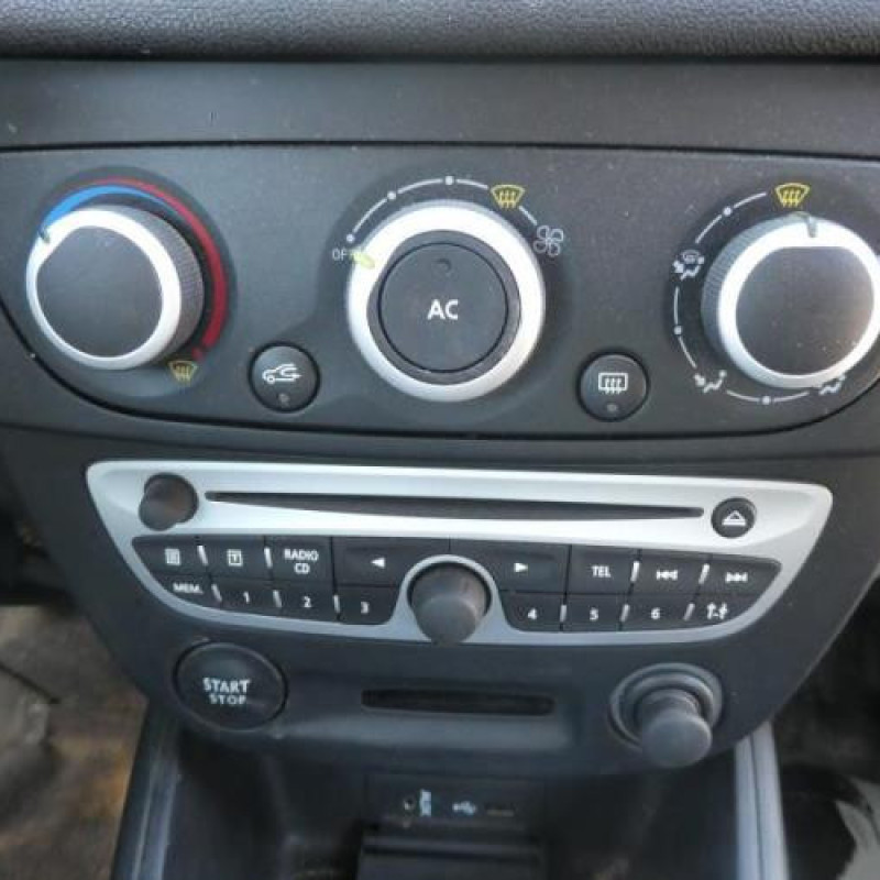 Serrure arriere droit RENAULT MEGANE 3 Photo n°9