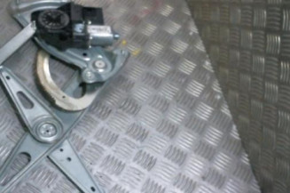 Leve vitre electrique avant droit RENAULT MEGANE 3 Photo n°1