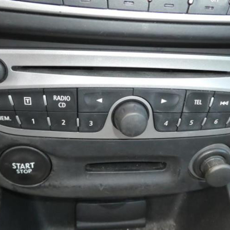 Leve vitre electrique avant droit RENAULT MEGANE 3 Photo n°10