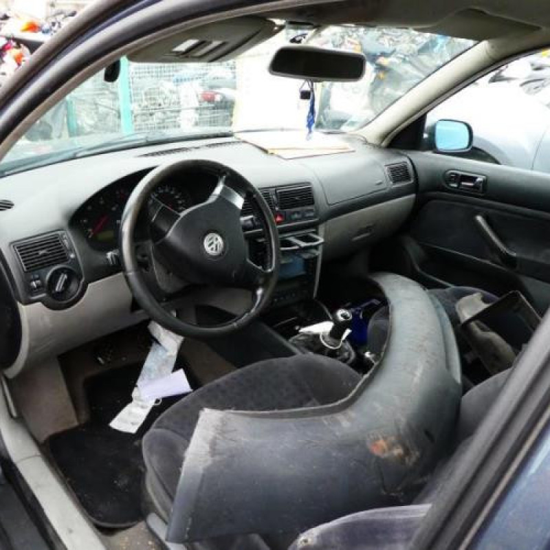 Serrure avant droit VOLKSWAGEN GOLF 4 Photo n°8