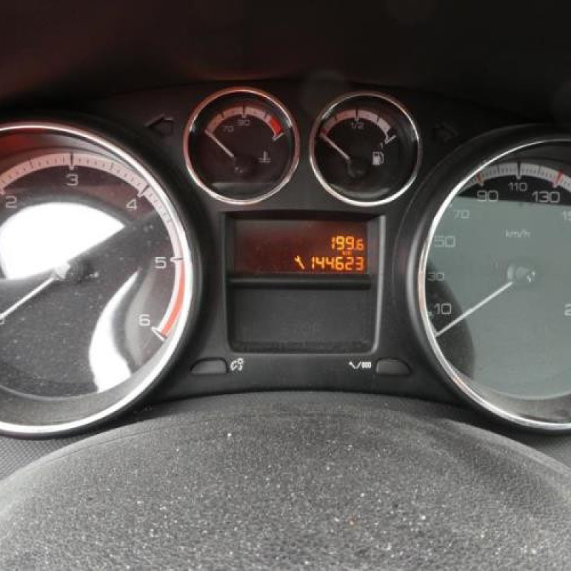 Barres de toit PEUGEOT 308 1 SW Photo n°10