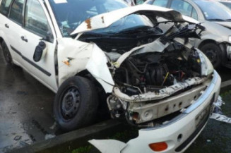 Moteur essuie glace arriere FORD FOCUS 1
