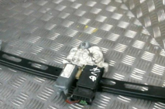 Leve vitre electrique avant gauche MERCEDES CLASSE A 168