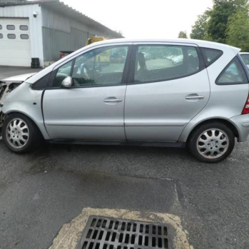 Leve vitre electrique avant gauche MERCEDES CLASSE A 168 Photo n°6