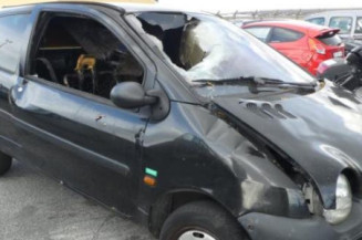 Moteur essuie glace avant RENAULT TWINGO 1