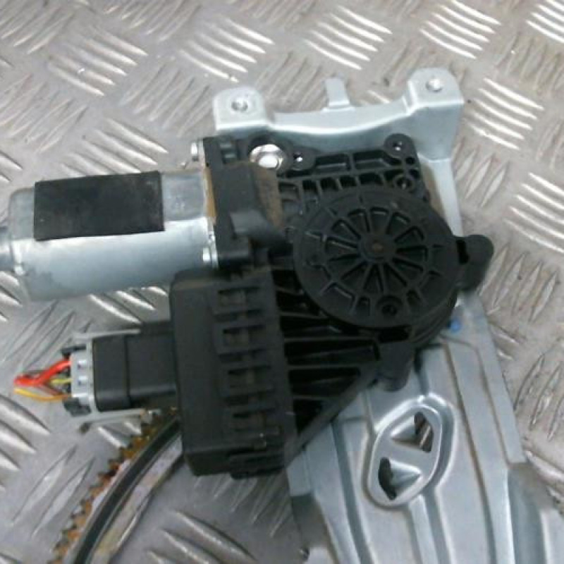 Leve vitre electrique avant droit OPEL ZAFIRA B Photo n°2