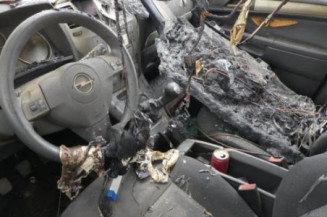 Leve vitre electrique avant droit OPEL ZAFIRA B