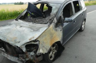 Leve vitre electrique avant gauche OPEL ZAFIRA B