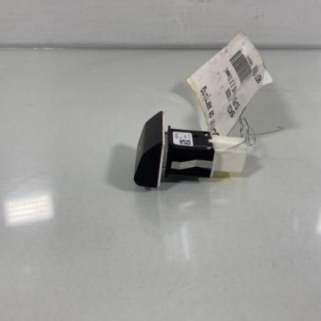 Bouton de warning SKODA SUPERB 2