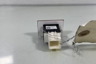 Bouton de warning SKODA SUPERB 2