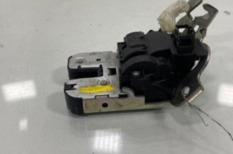 Serrure de coffre SKODA SUPERB 2