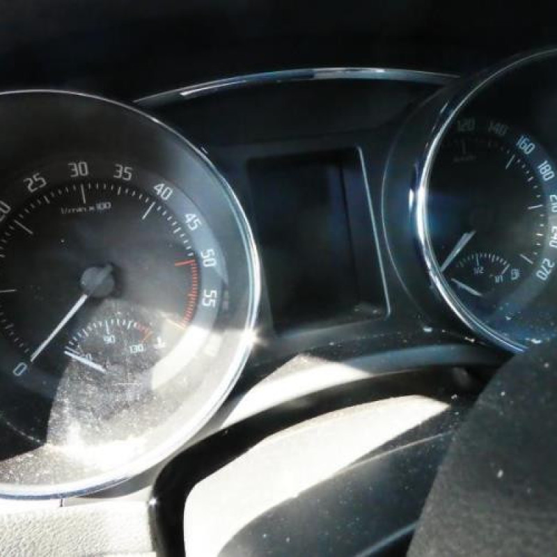 Serrure de coffre SKODA SUPERB 2 Photo n°12