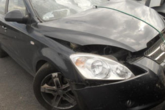 Malle/Hayon arriere KIA CEE-D 1