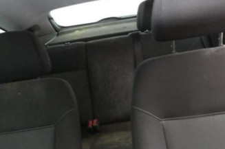Malle/Hayon arriere OPEL ASTRA H