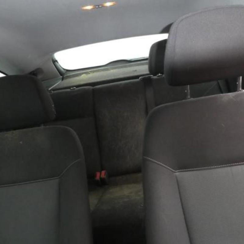 Porte avant droit OPEL ASTRA H Photo n°11