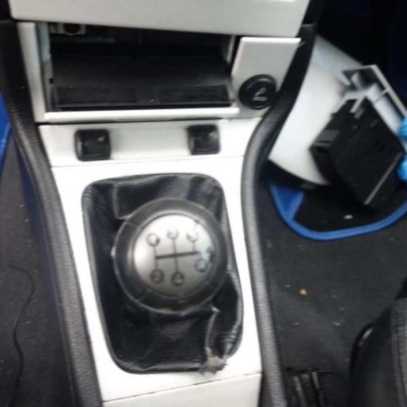 Porte avant droit OPEL ASTRA G Photo n°10