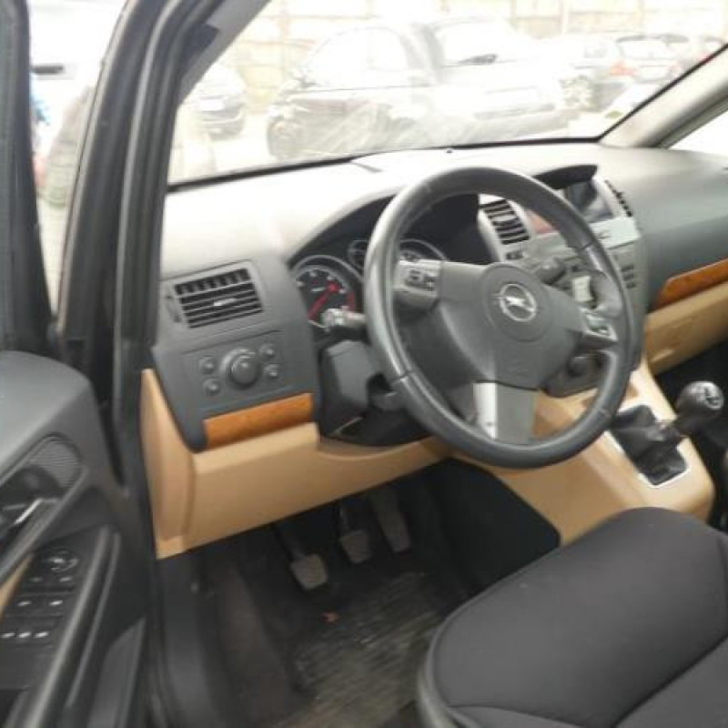 Boite de vitesses OPEL ZAFIRA B Photo n°7