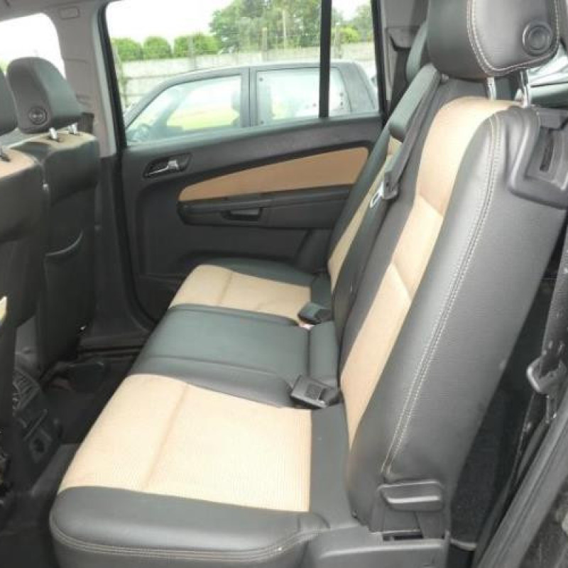 Boite de vitesses OPEL ZAFIRA B Photo n°8