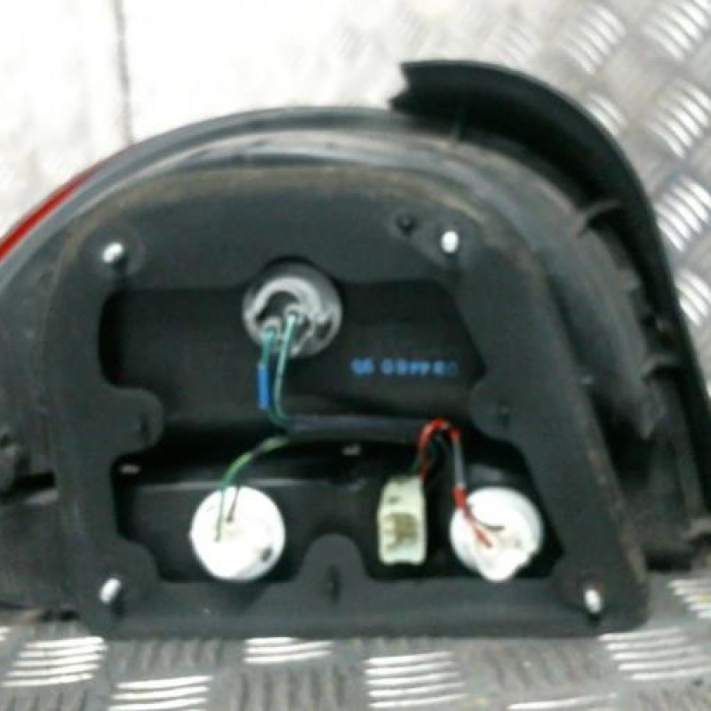 Feu arriere principal droit (feux) HYUNDAI PONY 3 Photo n°2