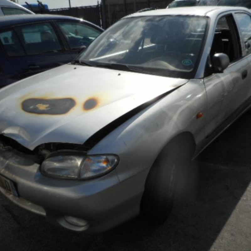 Feu arriere principal droit (feux) HYUNDAI PONY 3 Photo n°3