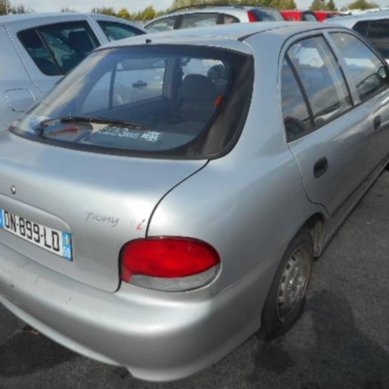 Feu arriere principal droit (feux) HYUNDAI PONY 3 Photo n°5
