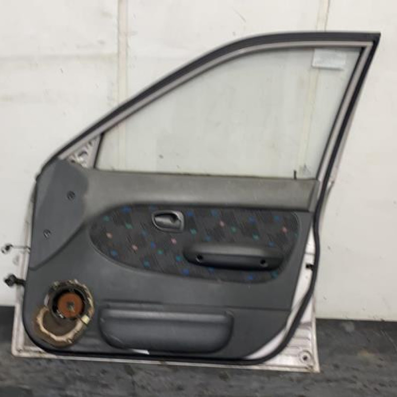 Porte avant droit HYUNDAI PONY 3 Photo n°3
