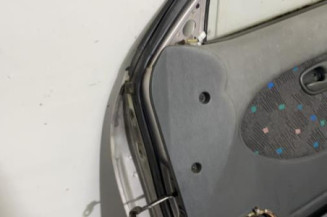 Porte avant droit HYUNDAI PONY 3