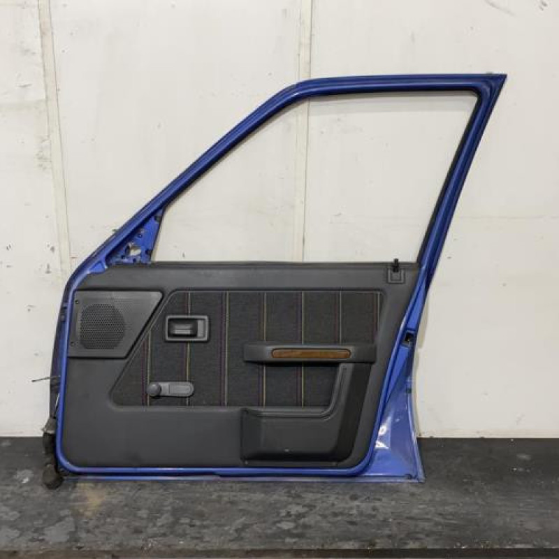 Porte avant droit PEUGEOT 309 Photo n°4