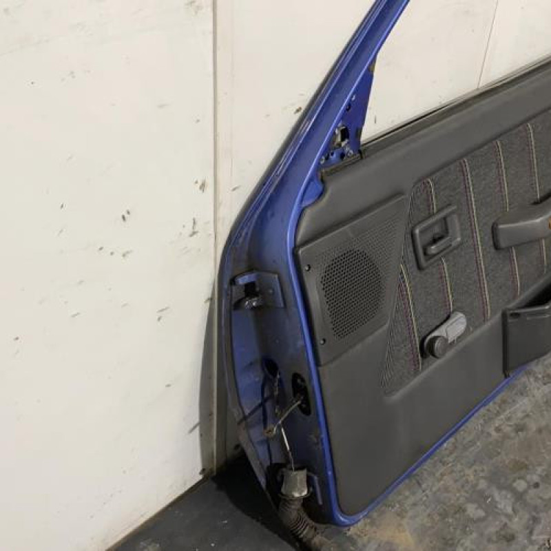 Porte avant droit PEUGEOT 309 Photo n°5