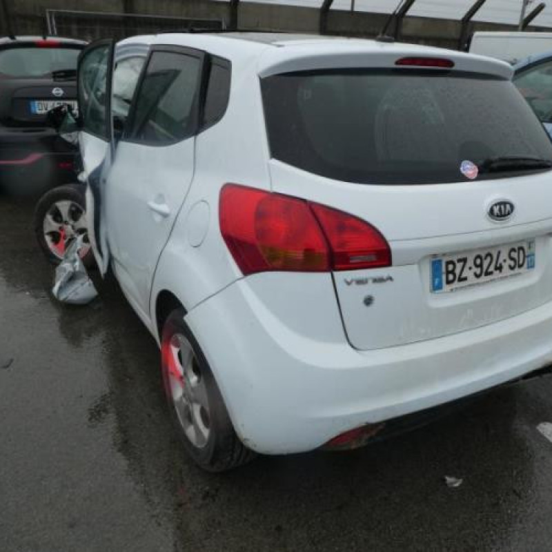 Vase de lave glace KIA VENGA Photo n°5