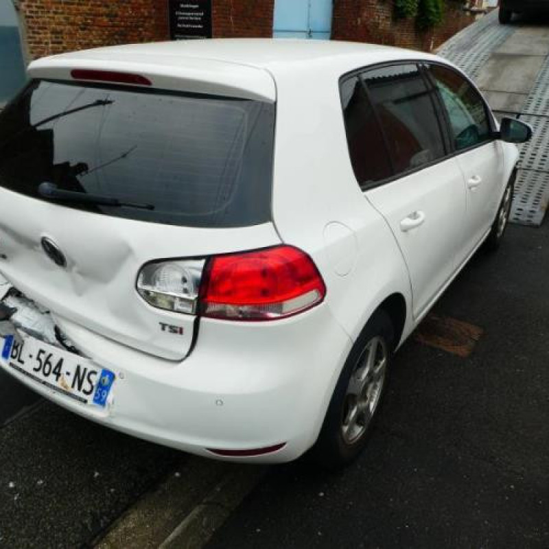 Moteur essuie glace arriere VOLKSWAGEN GOLF 6 Photo n°5
