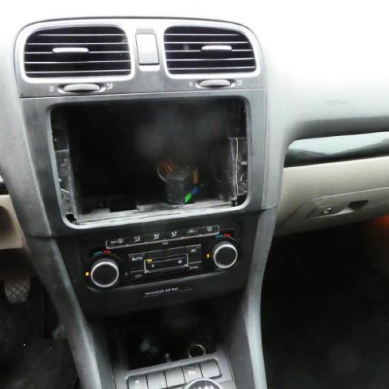Moteur essuie glace arriere VOLKSWAGEN GOLF 6 Photo n°9