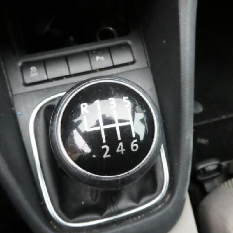 Moteur essuie glace arriere VOLKSWAGEN GOLF 6 Photo n°10