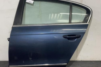 Porte arriere gauche VOLKSWAGEN PASSAT 5 Photo n°1