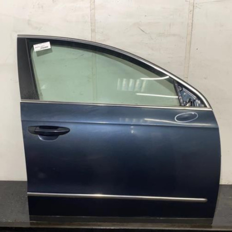 Porte avant droit VOLKSWAGEN PASSAT 5 Photo n°1