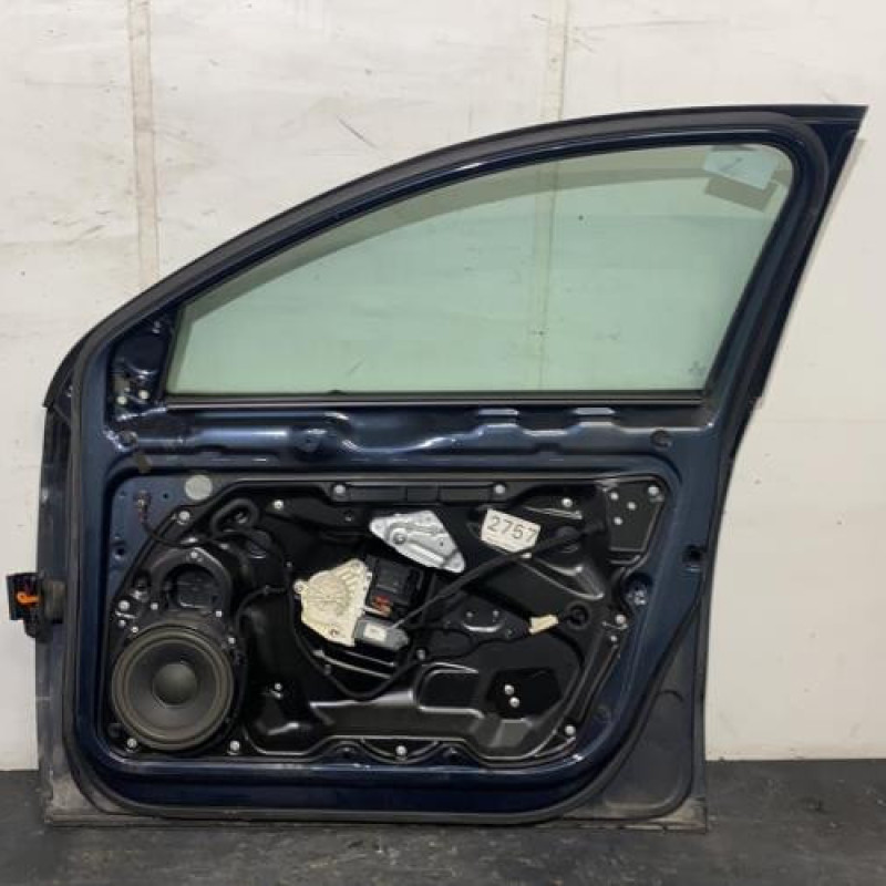Porte avant droit VOLKSWAGEN PASSAT 5 Photo n°4