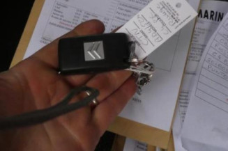 Malle/Hayon arriere CITROEN C4 PICASSO 1