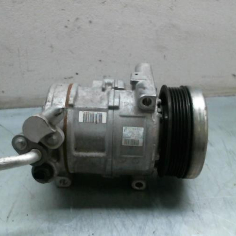 Compresseur clim FIAT PUNTO EVO 3 Photo n°1