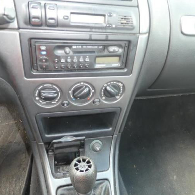 Leve vitre electrique avant gauche CITROEN XSARA Photo n°9