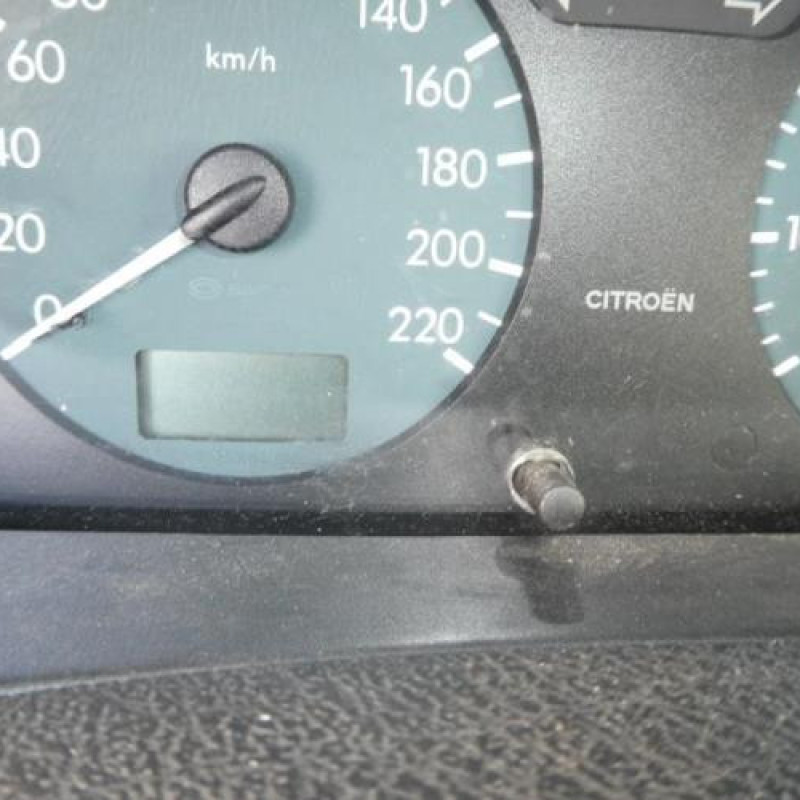 Leve vitre electrique avant gauche CITROEN XSARA Photo n°10