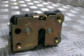 Serrure avant droit RENAULT SAFRANE Photo n°1