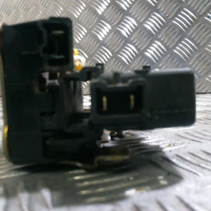 Serrure avant droit RENAULT SAFRANE Photo n°2