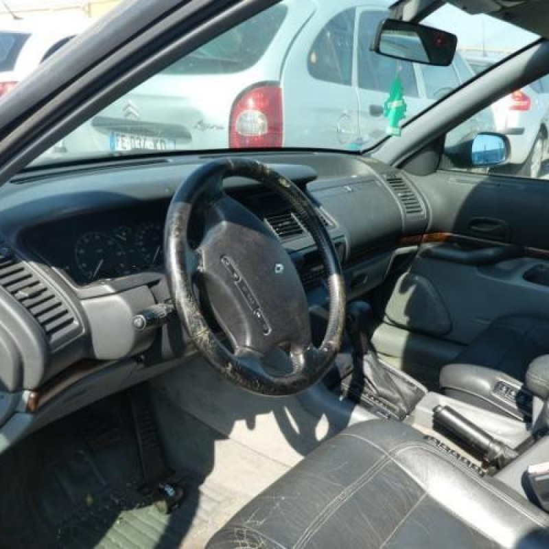 Etrier avant droit (freinage) RENAULT SAFRANE Photo n°6