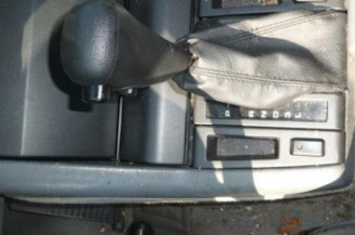 Etrier avant droit (freinage) RENAULT SAFRANE