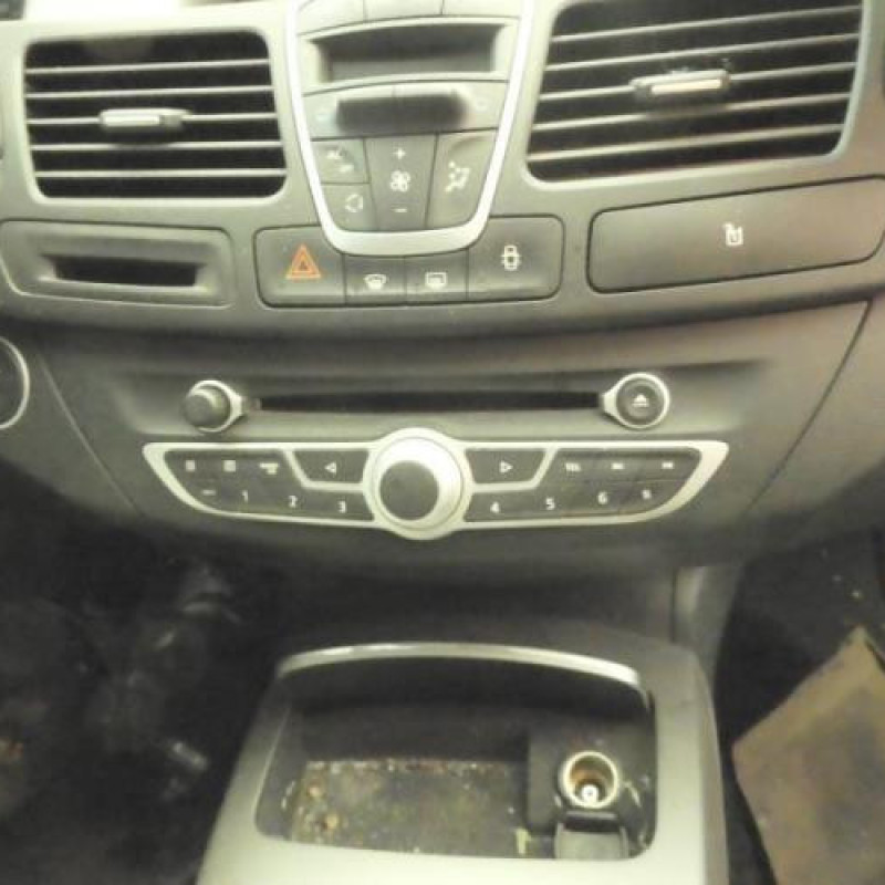 Malle/Hayon arriere RENAULT LAGUNA 3 Photo n°14