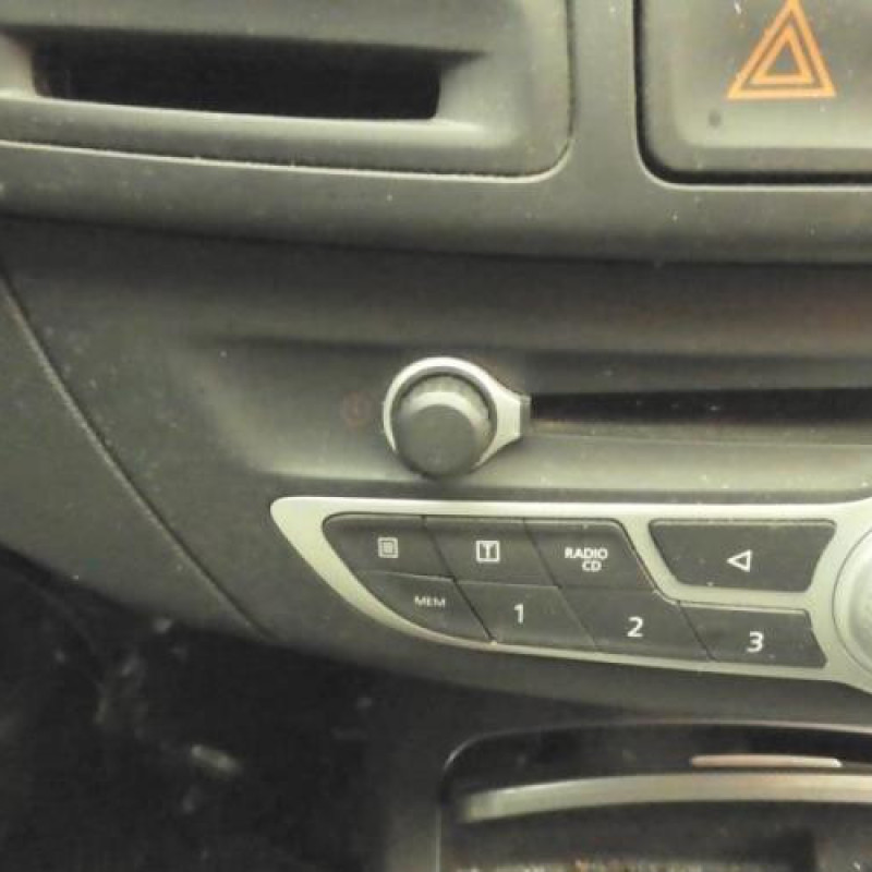Malle/Hayon arriere RENAULT LAGUNA 3 Photo n°16