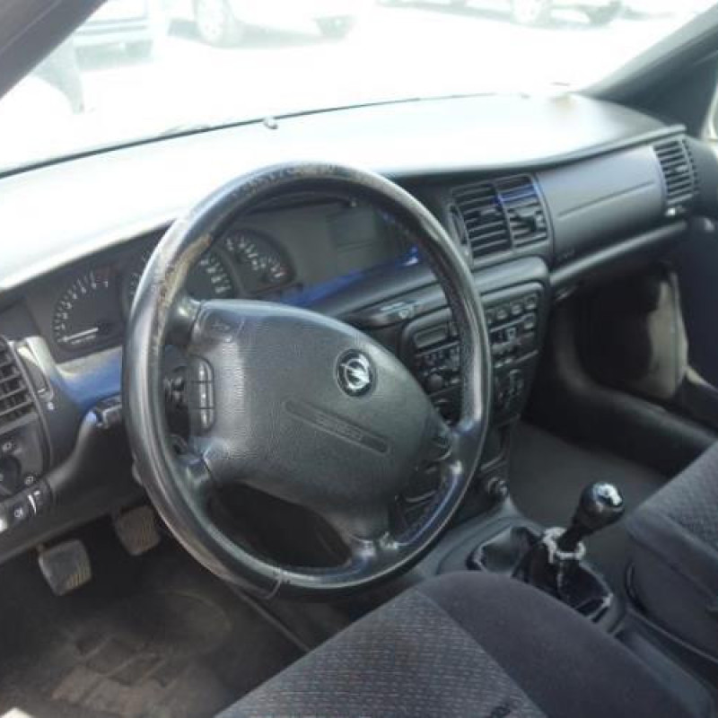 Capot OPEL VECTRA B Photo n°7