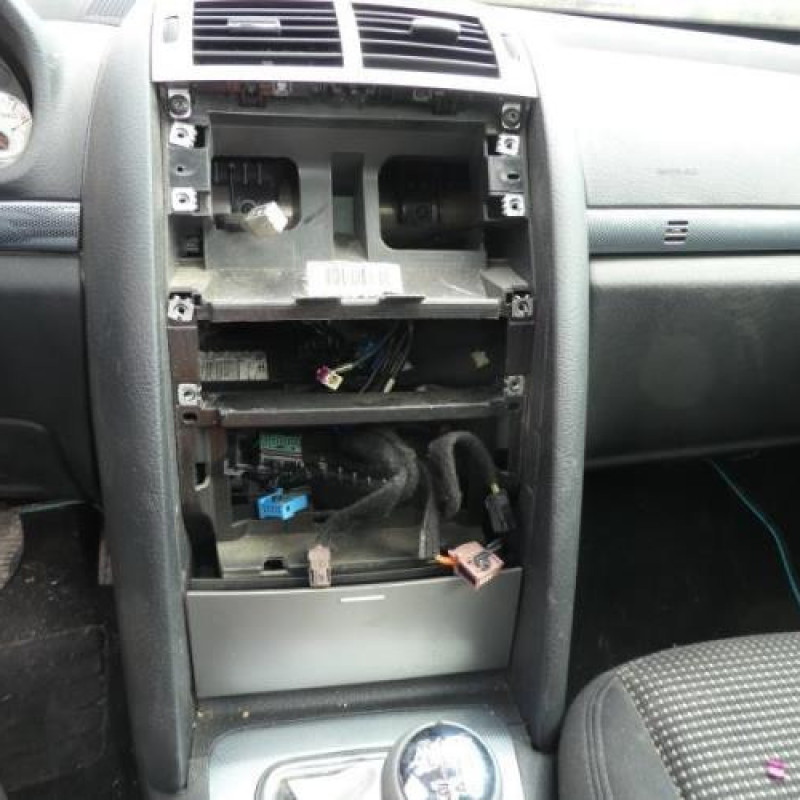 Malle/Hayon arriere PEUGEOT 407 Photo n°9