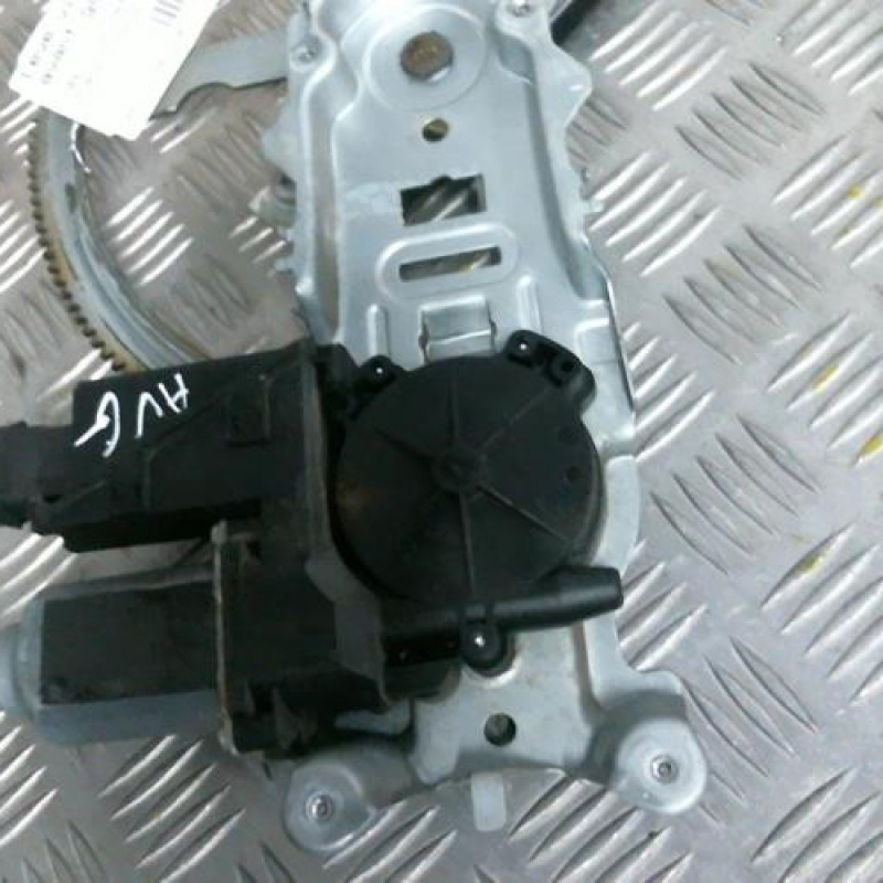 Leve vitre electrique avant gauche OPEL CORSA C Photo n°2